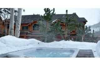 Villas At Tristant
