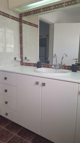 Apartment Zinonos 101 Marneros Court