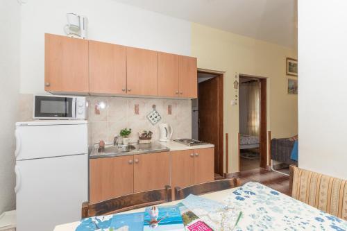 Apartamentos House Gloria 1