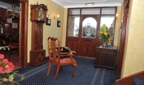 Hostal Caldhame House