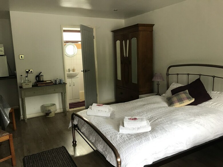 Pinewood Lodge