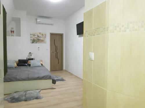 Georgiana Apartments