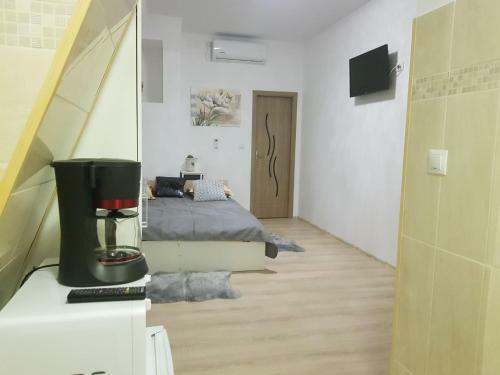 Georgiana Apartments
