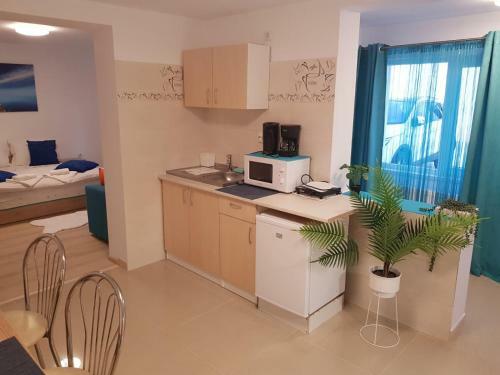 Georgiana Apartments