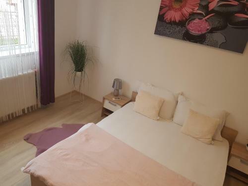 Georgiana Apartments