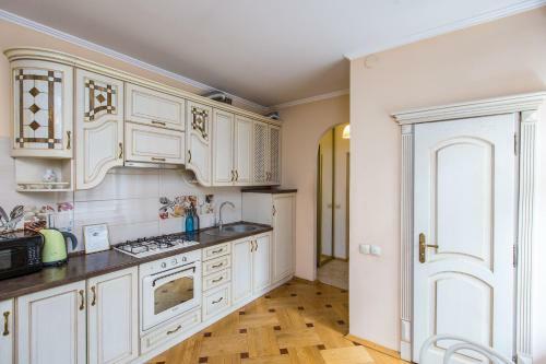 Apartamento Lovely Flat In Central Lviv