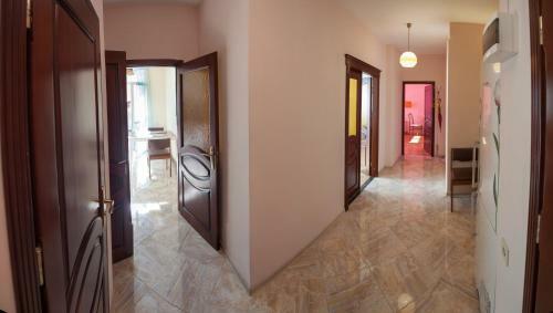 Two-bedroom Apartment Near The Station