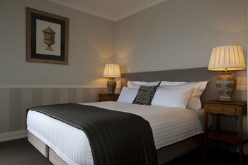 Echoes Boutique Hotel  Restaurant