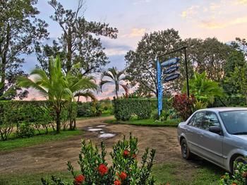 Posada Vista Guapa Surf Camp