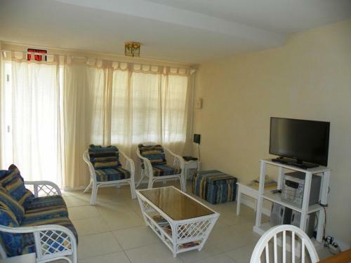 Annjenn Apartments