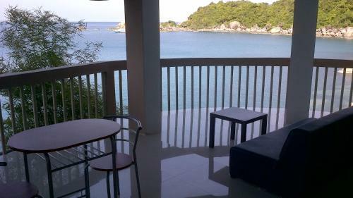 Hin Wong Apartments Dive & Snorkel Resort