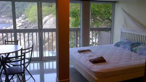 Hin Wong Apartments Dive & Snorkel Resort