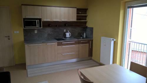 Hostal Penzion Reos