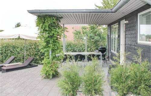 Holiday Home B�rkop With Fireplace 12