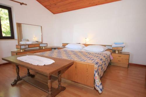 Hostal Rooms With Wifi Brsec (opatija) - 7768