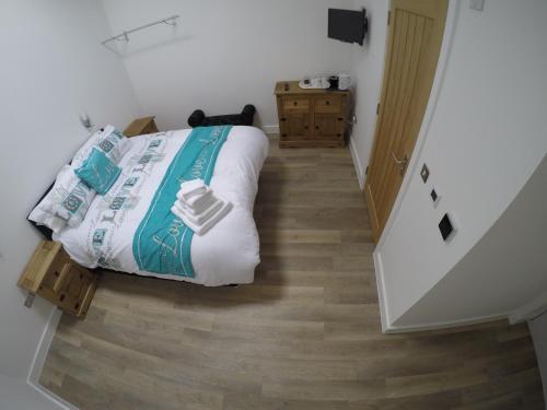 Deepcut Lodge Bed & Breakfast