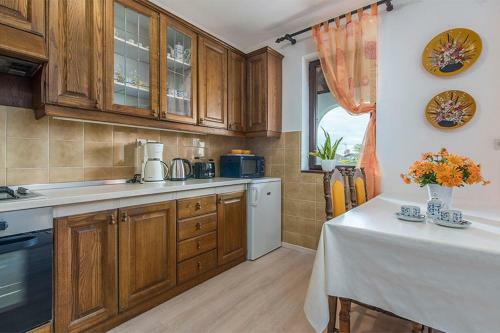 Hostal Apartments With A Parking Space Novigrad - 2536