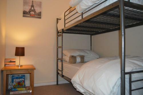 Chesterton Court Apartment