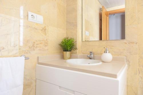 Apartamento Living4malaga Diamond