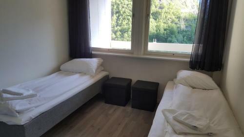 Apartamento Trolltunga Guesthouse