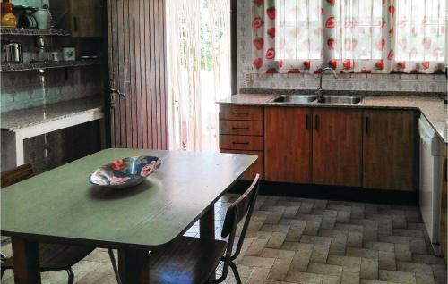 Holiday Home Sant Jordi D'alfama 09