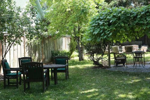 Hostal Pelton Guest House
