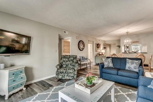 Anchorage I B12 Apartment