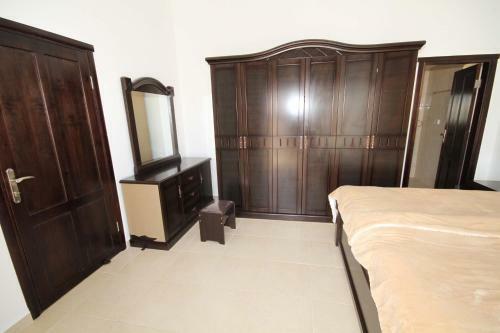 Ek Luxury Apartments