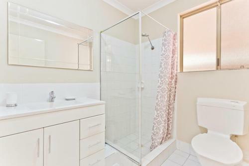Villa Brentwood Short Stays