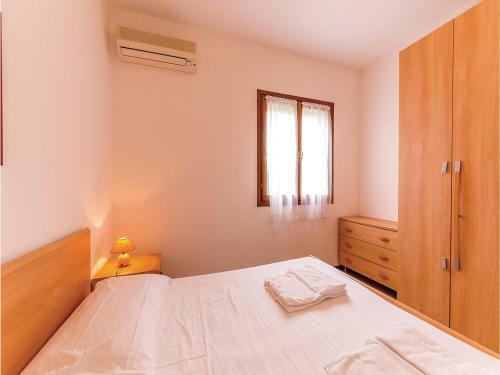Holiday Home Albarella Ro 8