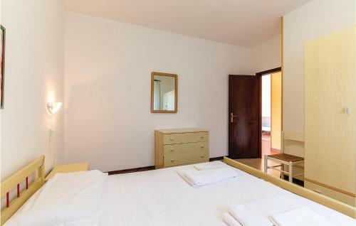 Holiday Home Albarella Ro 01