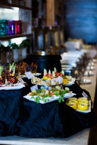 Hotel The Majestic Suites, Kolkata
