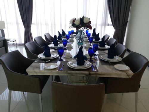 Jb City Paragon Serviced Apartment