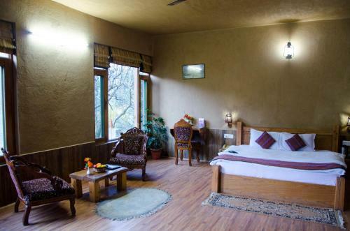 Hotel Heritage Village Resort