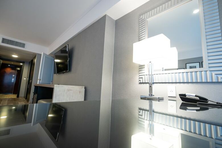 Hotel Doubletree By Hilton Buenos Aires