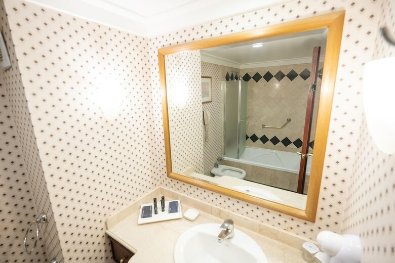 Hotel Doubletree By Hilton Buenos Aires