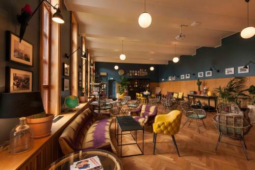Residencia Gar�ur Inn