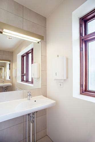 Residencia Gar�ur Inn