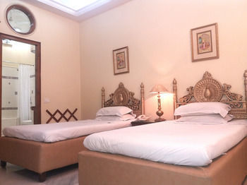 Hotel Bajaj Indian Home Stay