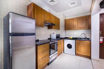 Apartamento Roda Metha Suites
