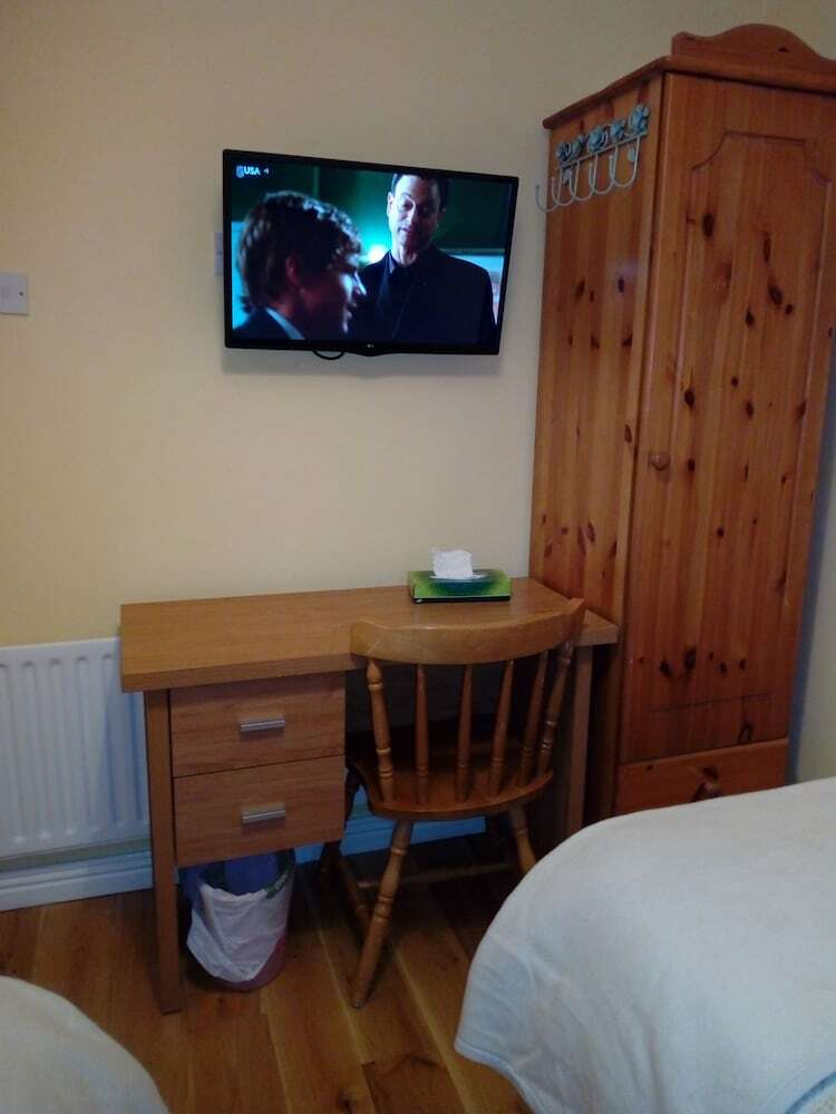 Corrib View Farm Country Bed & Breakast
