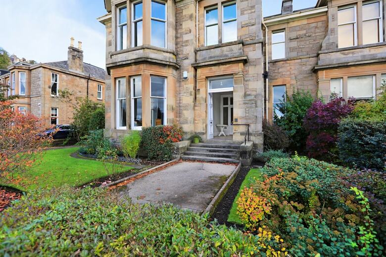 Royal Gardens Apartments