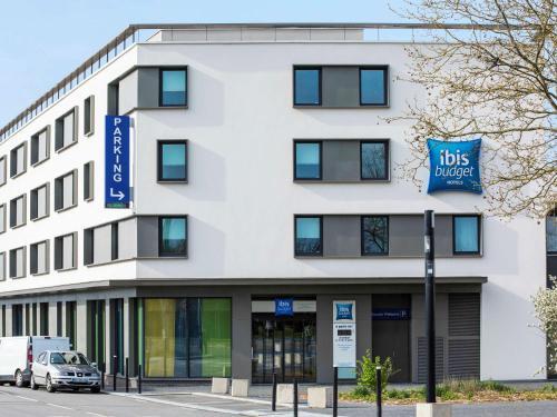 Hotel Ibis Budget Saint Quentin Yvelines - V�lodrome