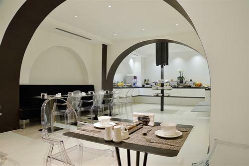 Rome Life Hotel