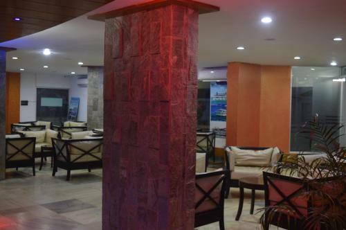 Hotel Suite Sadaf