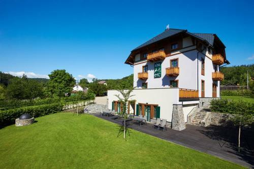 Hostal Pension Je?n�k