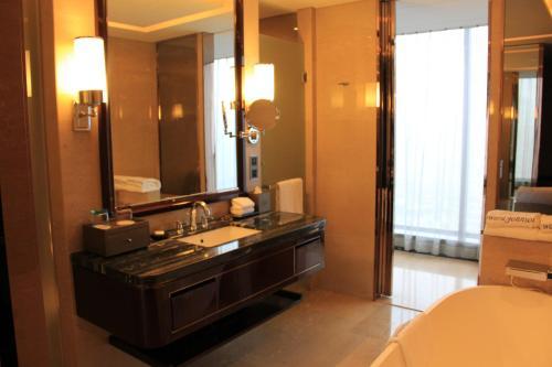 Hotel Howard Johnson Tianyu Plaza Yingtan