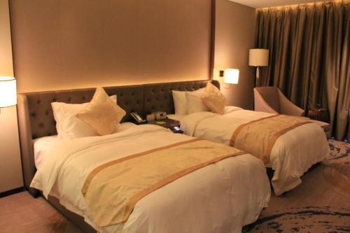 Hotel Howard Johnson Tianyu Plaza Yingtan