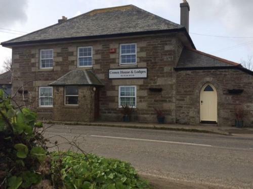 Posada The Crown Inn & Lodges