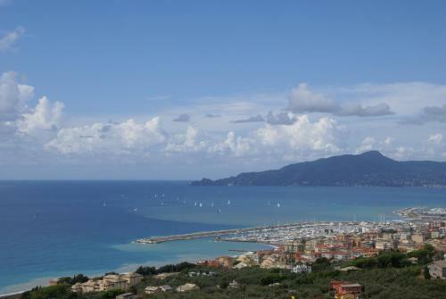 Sarina House Ocean View